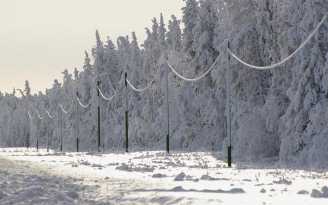 RS PowerON poles stand tall in extreme snow and ice